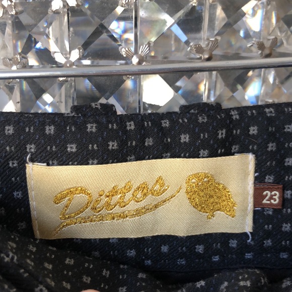 Vintage Dittos wide leg high waisted vintage pants black with pattern size 23 - Picture 3 of 7